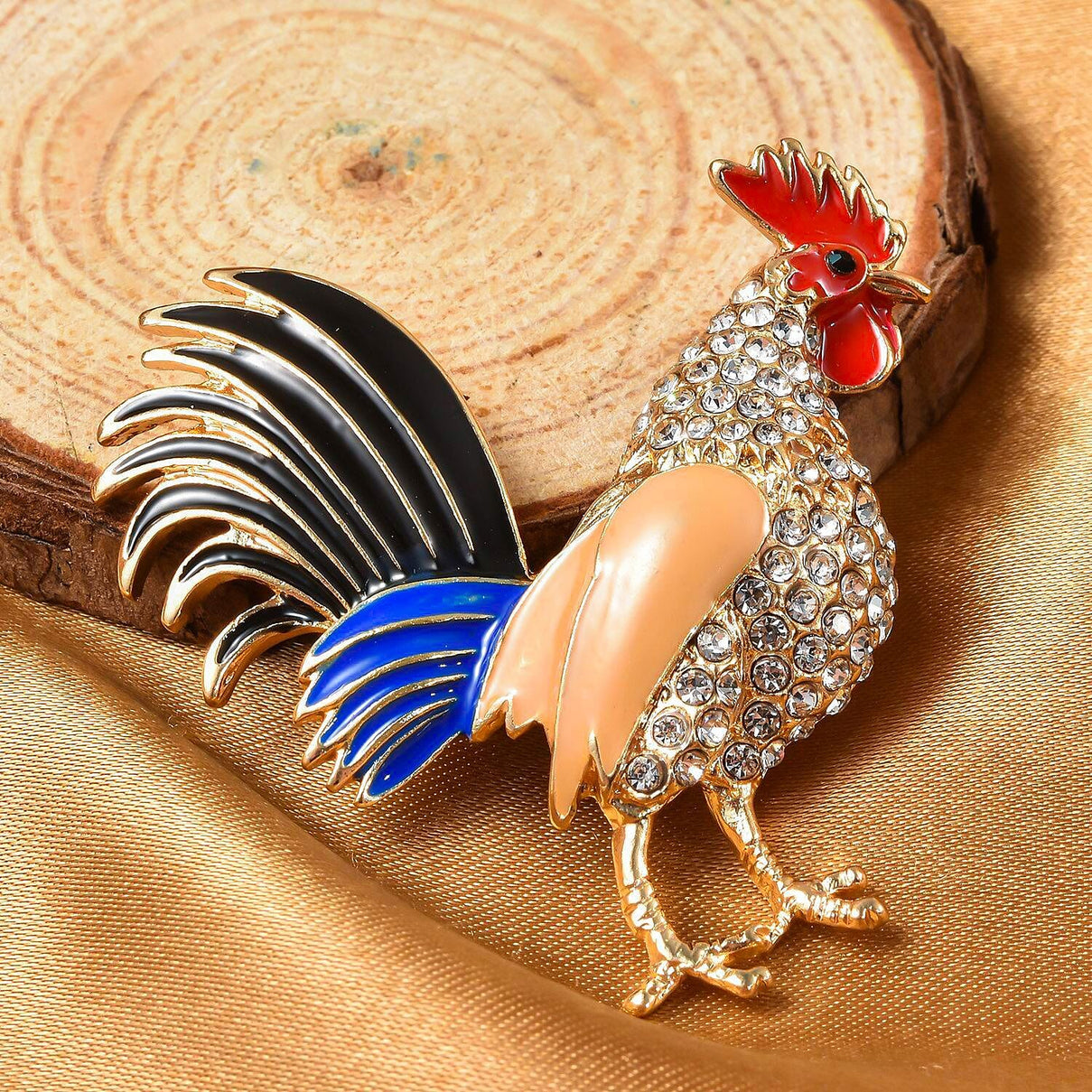 White and Black Finest CZ Enamelled Rooster Brooch in Gold Tone 6368322 2