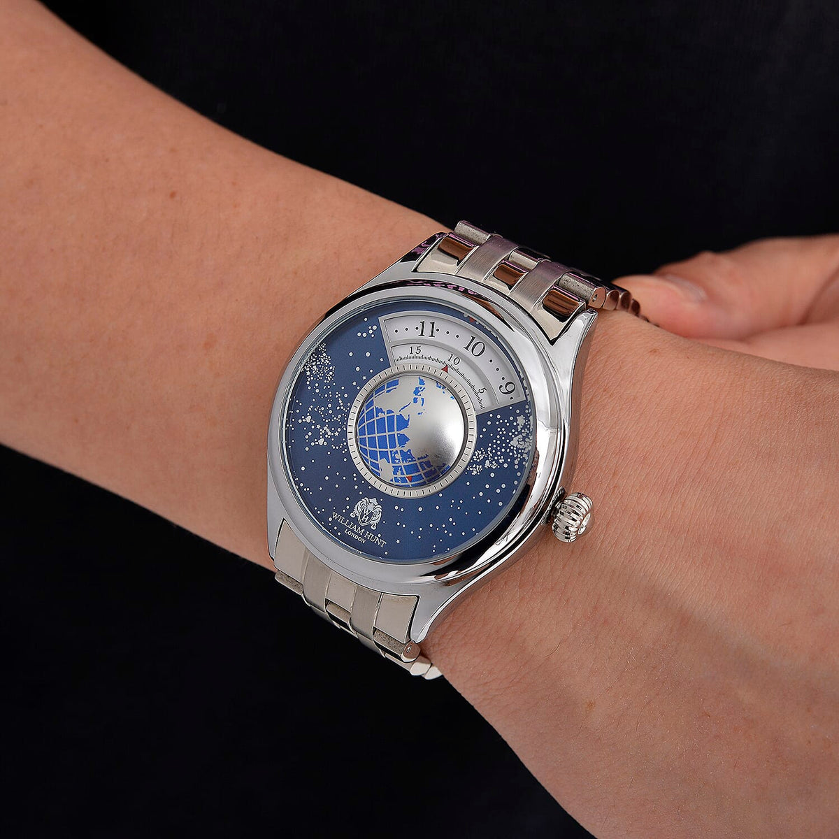 William Hunt Limited Edition Celestial Constellation Automatic Movt Watch With Rotating Globe 3ATM Water Resistance Presented in a Gift Box - Silver 8242304 2