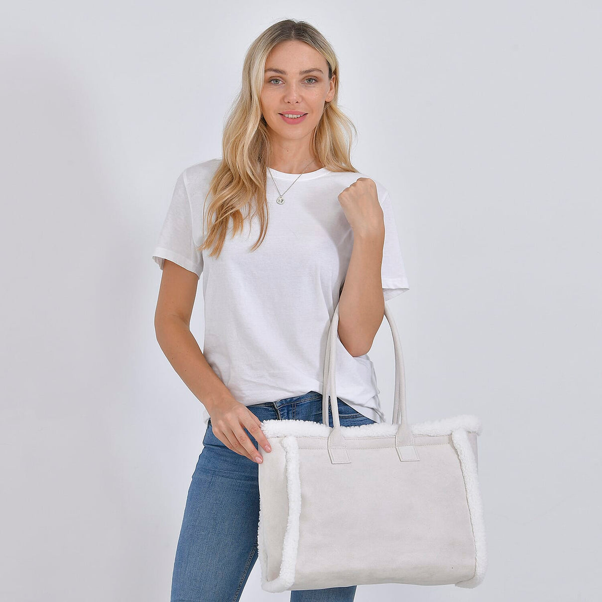 Faux Fur Plush Tote Bag with Handle Drop - Off White 7849648 9