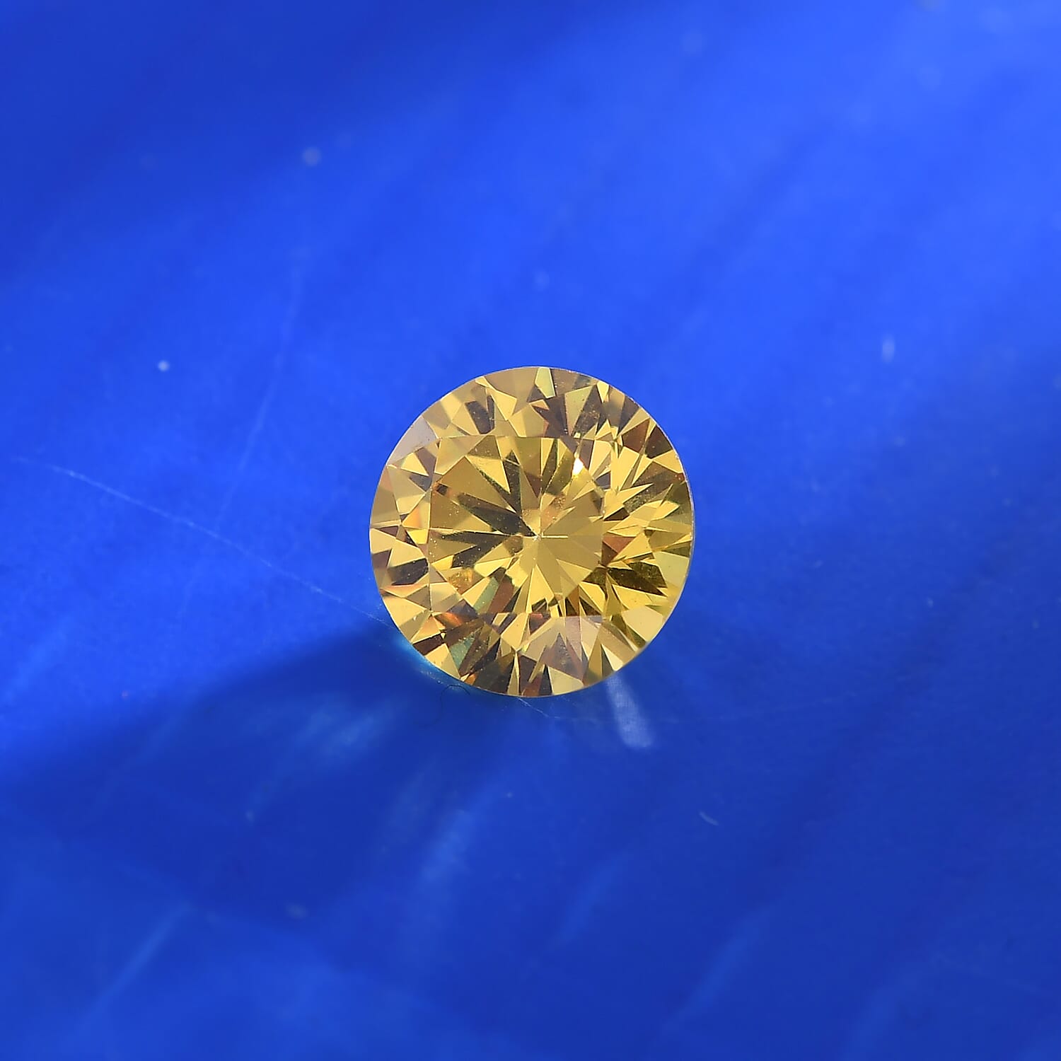 3.26 Ct. Yellow Cubic Zirconia Loose Gemstone in Round Shape (8 mm) 8071368 1
