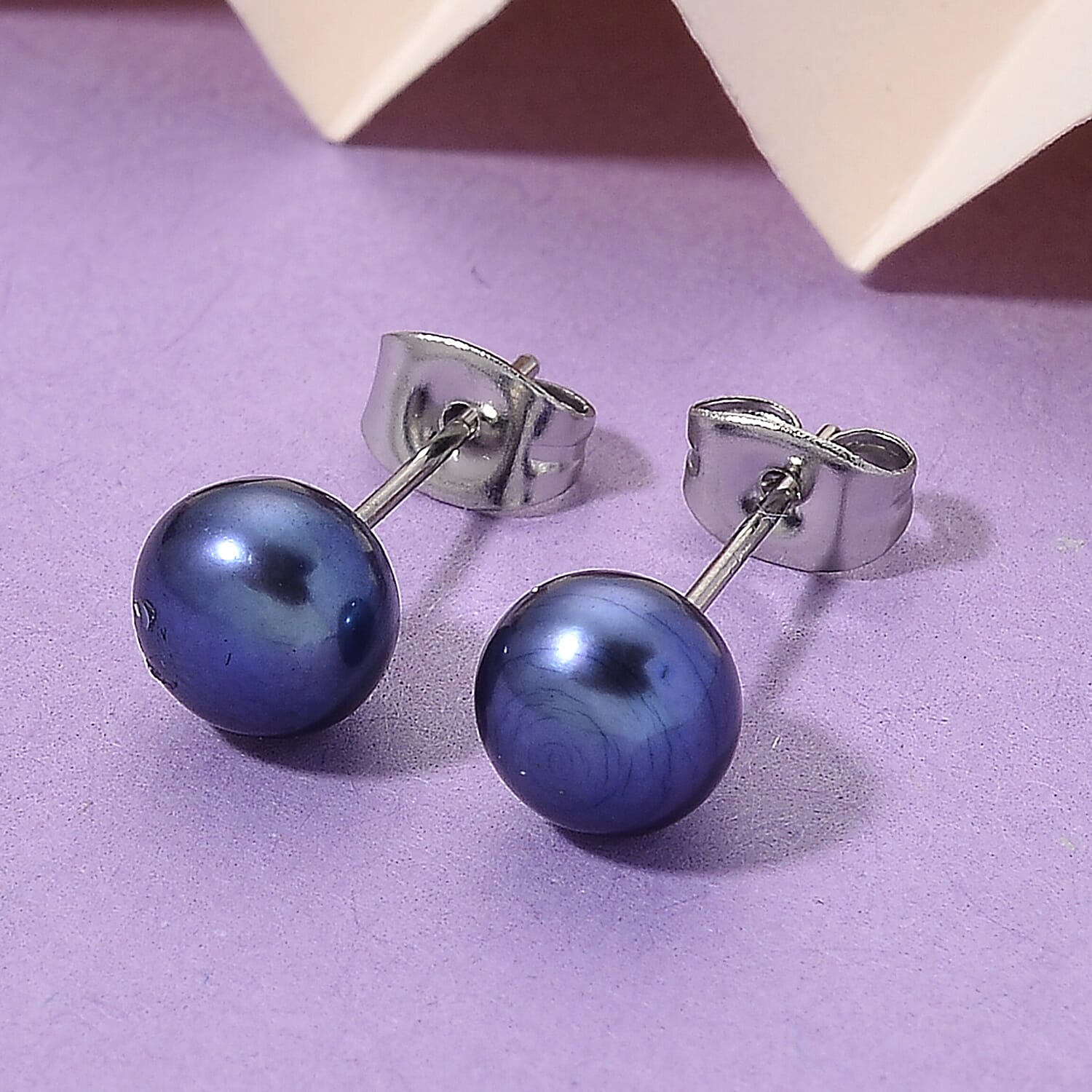 Peacock Freshwater Pearl (7-8mm) Stud Earrings with Push Backs 8319577 1