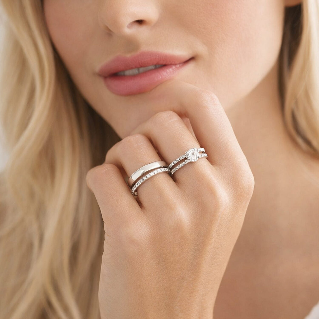 4mm Plain Wedding Band Ring in Sterling Silver with Platinum Plating 3458207 4