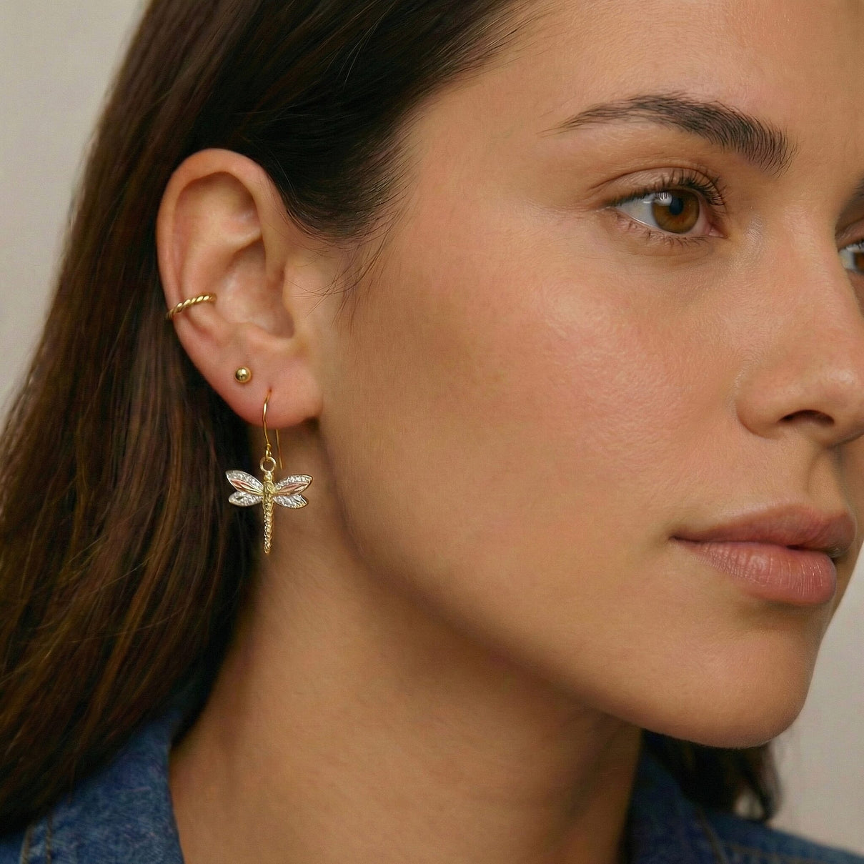 9K Tri Colour Gold 15MM X 17MM Textured Dragonfly Drop Earrings 0.45 grams 6093012 5