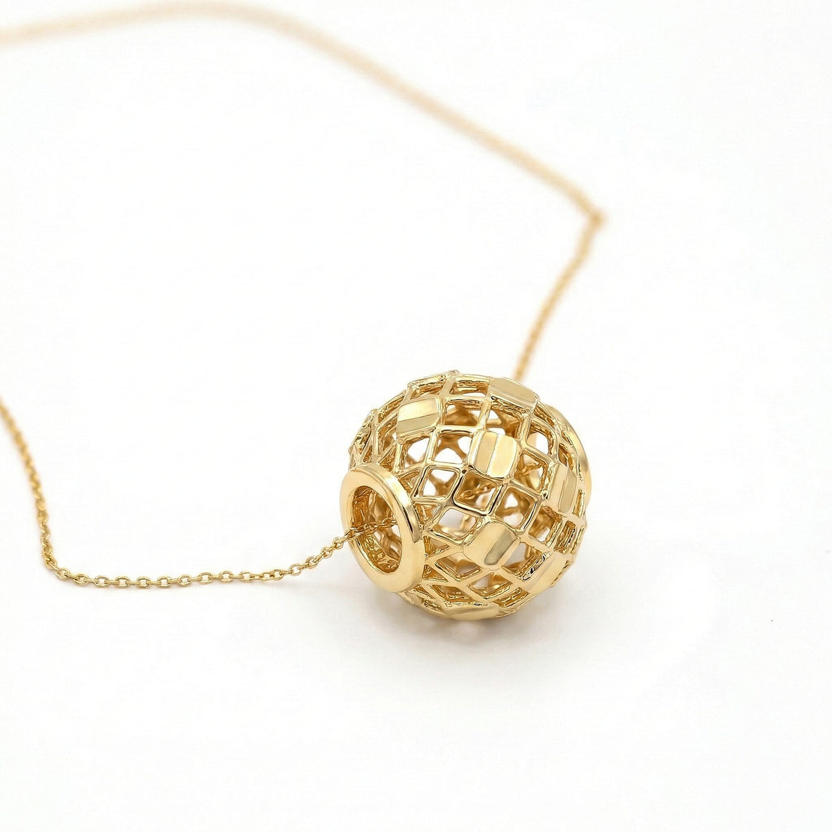 9K Yellow Gold 10mm Diamond Cut Mesh Ball Pendant 7188549 3