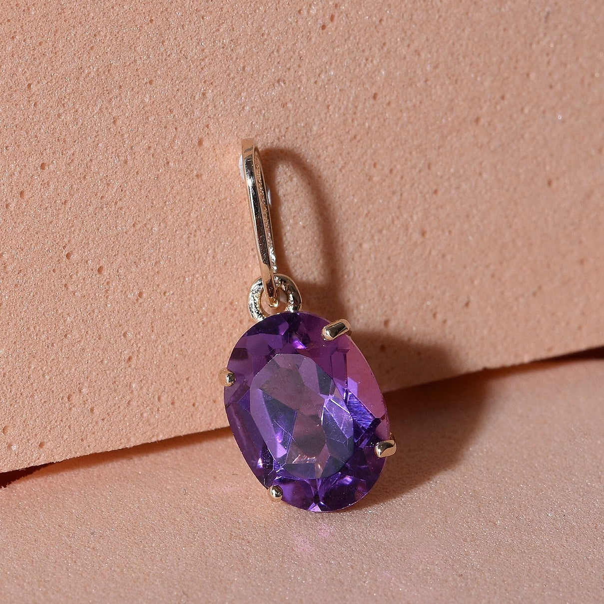 9K Yellow Gold AA Lusaka Amethyst Pendant 1.60 Ct. 7362105 3