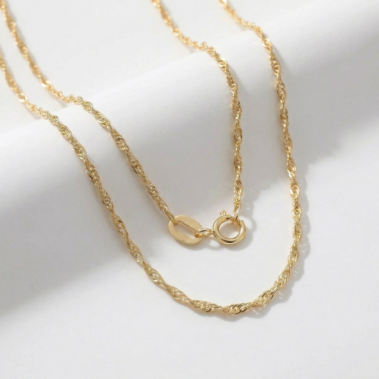 Diamond Cut Twist Curb Chain 18 Inch in 9K Yellow Gold 7576691 4