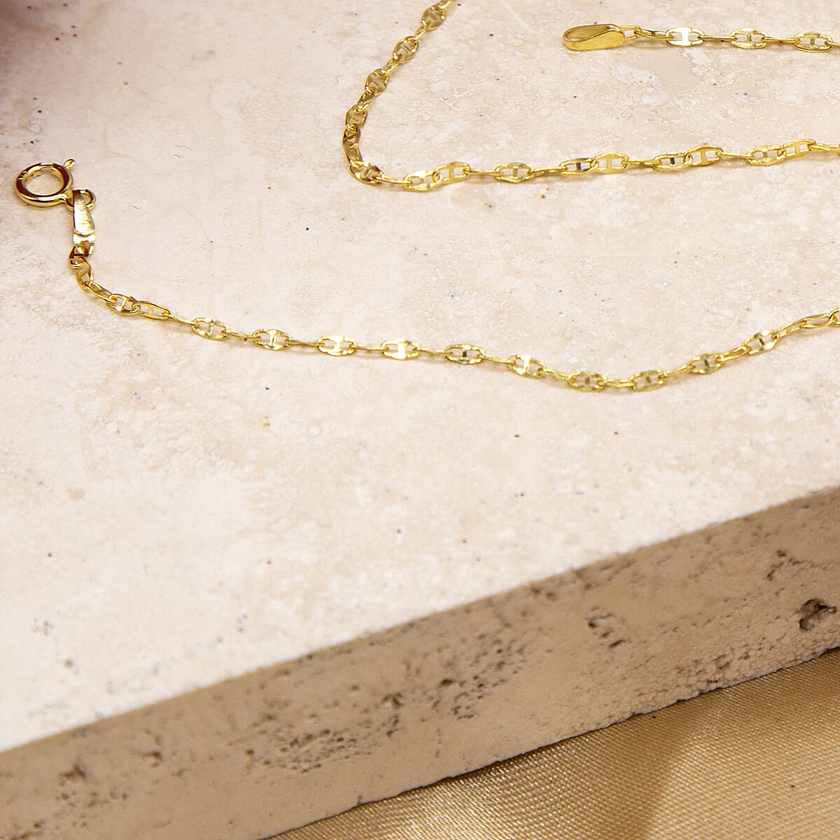 Flat Rambo Chain 16 Inch in 9K Yellow Gold 7581016 8