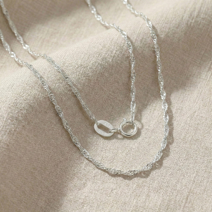 16 Diamond Cut Twist Curb Chain 18 Inch in 9K White Gold 7592892 2