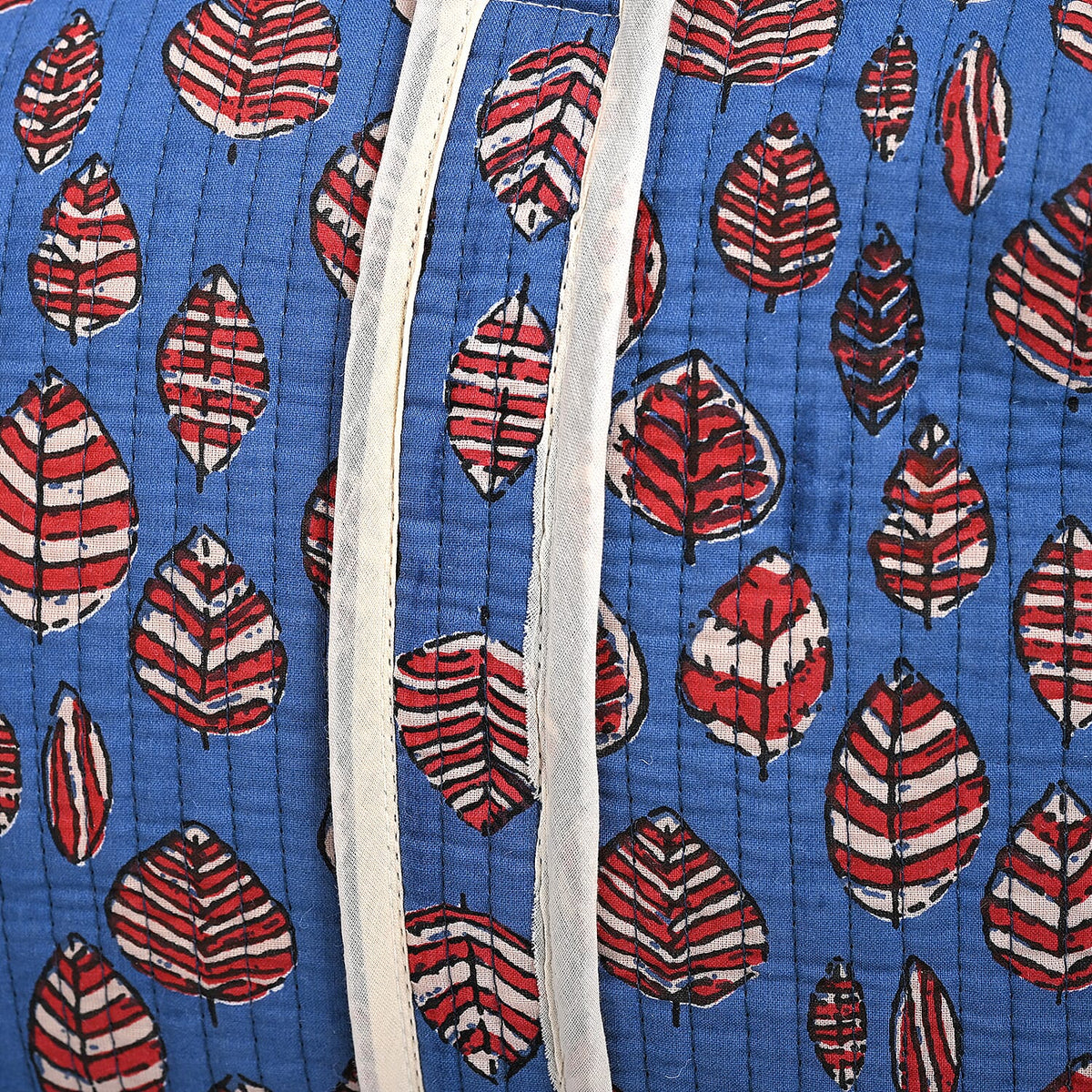 Cotton Quilted Travel Bag with Zipper Closure V32539235 7