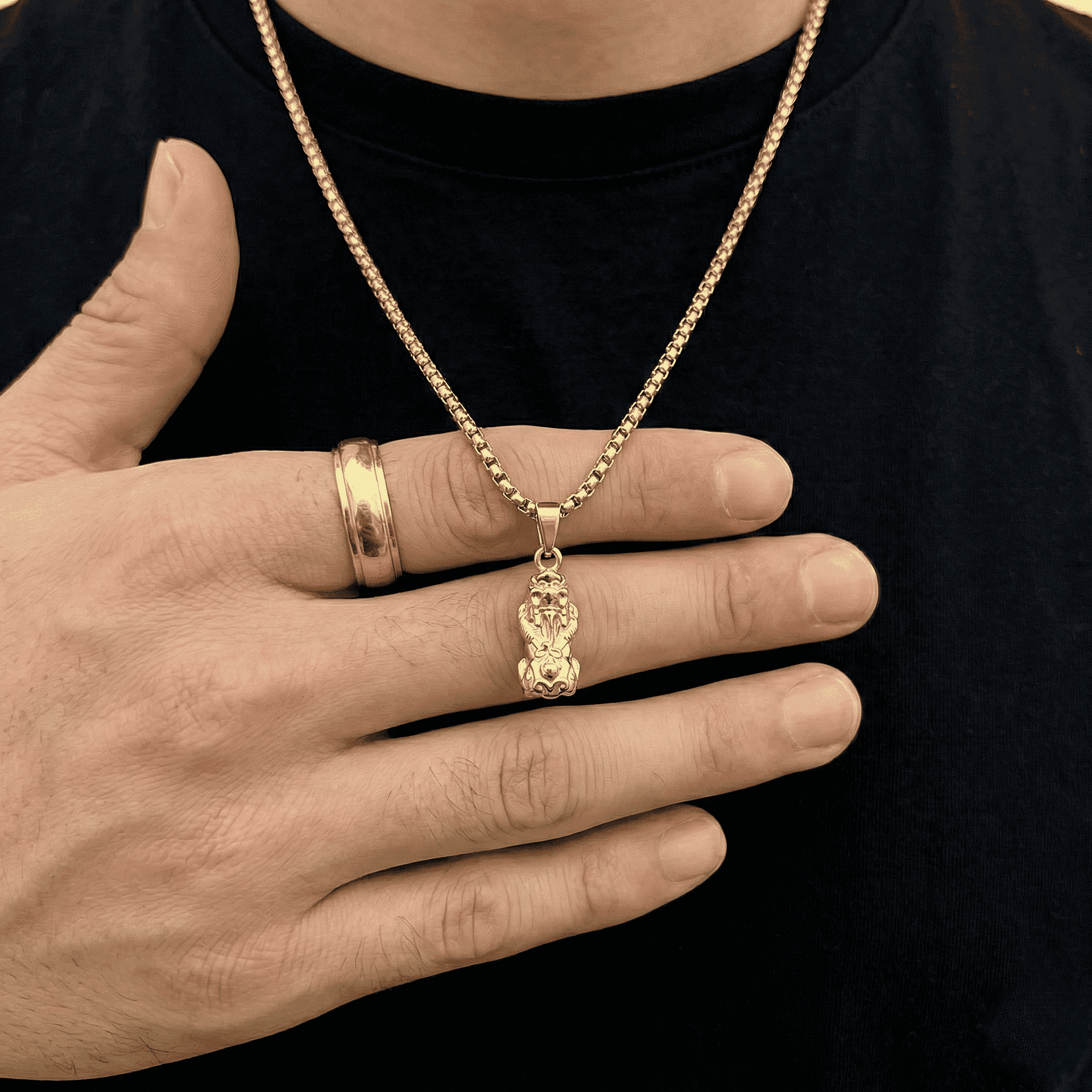 24K Yellow Gold Pixiu Pendant 8198652 6