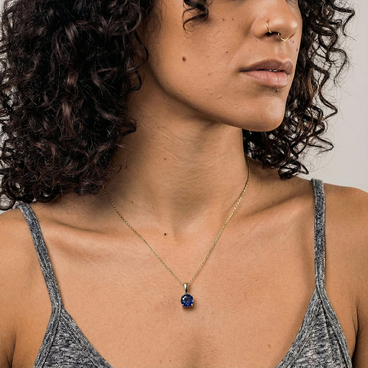 9K Yellow Gold Blue Sapphire Solitaire Pendant 1.20 Ct. V32619217 3