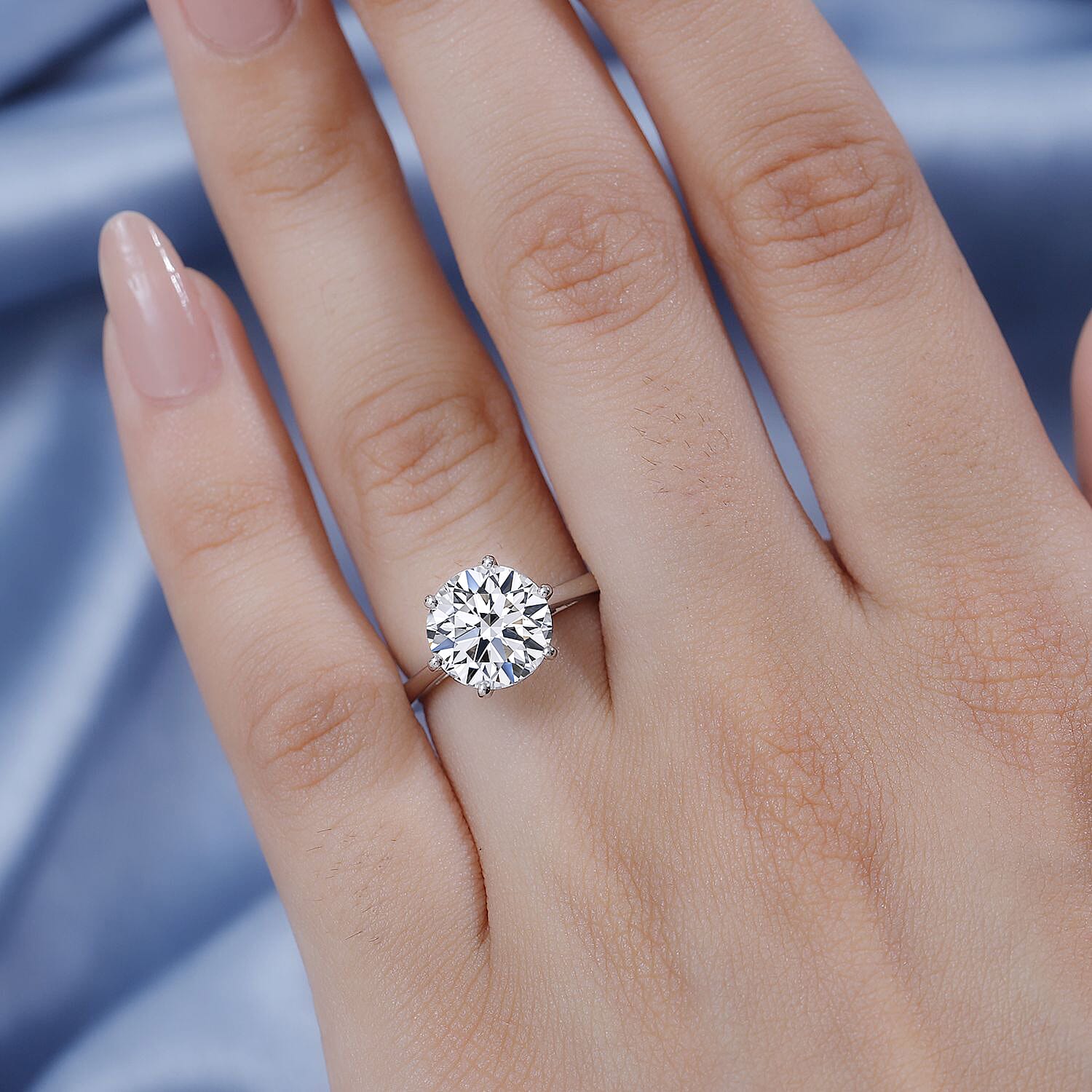 Luxuriant 950 Platinum IGI Certified (VS/EF) Lab Grown Diamond Solitaire Ring 3.00 Ct, Platinum Wt. 5.58 Gms. 8287231 3