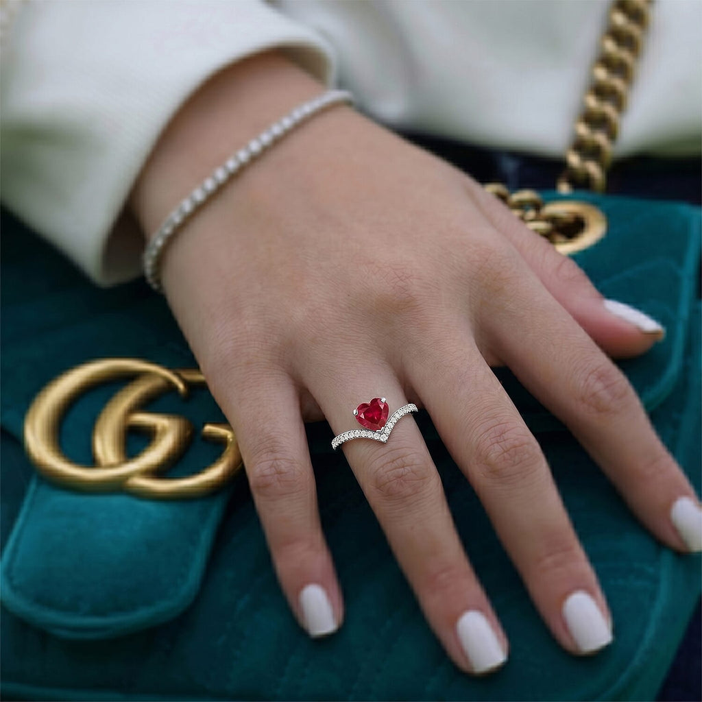 8289943_2