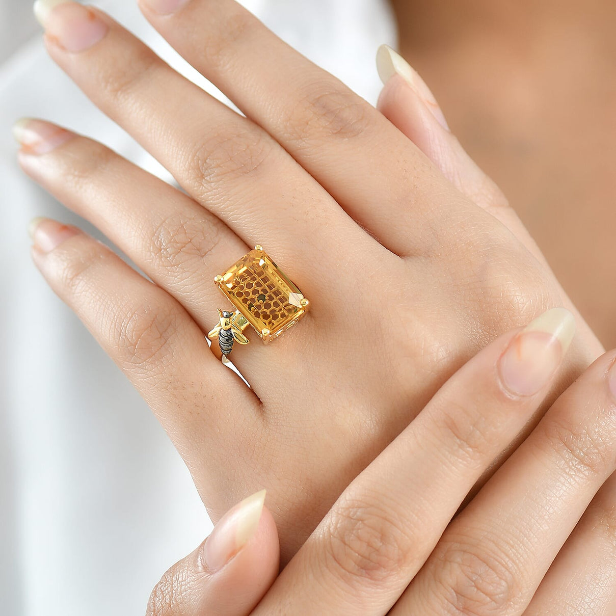 GP - Honeycomb Collection - Citrine &amp; Blue Sapphire Living Creature Ring in 18K Vermeil Yellow Gold Plated Sterling Silver 8.19 Ct. 8348429 4
