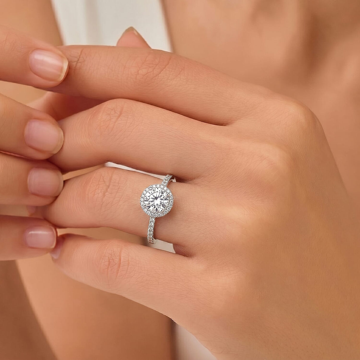 LUXURIANT 1.25 Ct. Lab Grown Diamond Round Cut Halo Ring in Rhodium Overlay Sterling Silver SGL Certified (SI-G-H) 8498584 2