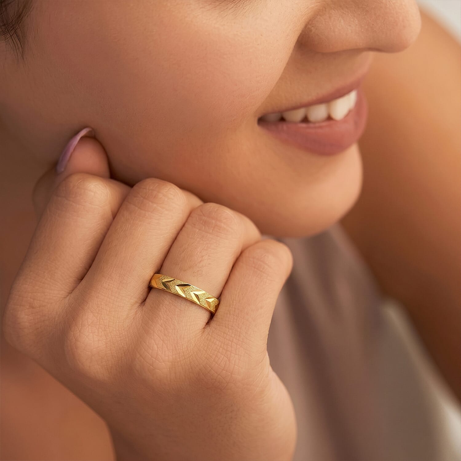 Leaf Texture Diamond Cut Band Ring in Yellow Gold Plated Sterling Silver 8519058 2