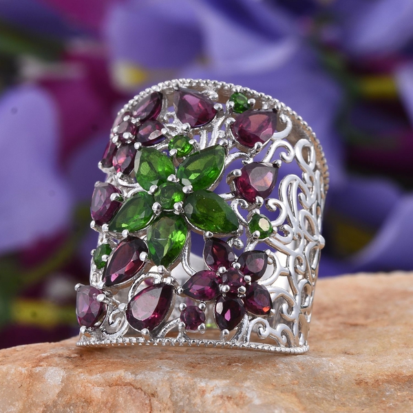 Royal Jaipur Chrome Diopside (Pear), Rhodolite Garnet and Ruby Ring in Platinum Overlay Sterling Silver 8.250 Ct.
