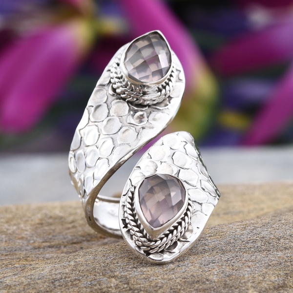 Checkerboard Cut Rose Quartz (Pear) Crossover Ring in Sterling Silver 4.970 Ct.