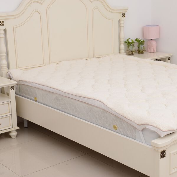 OekoTex Tested White Sherpa Mattress Topper with Faux Down Filling