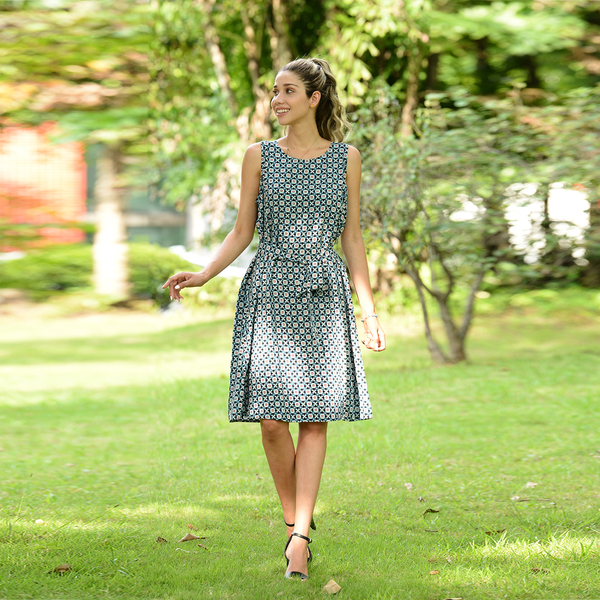 LA MAREY Viscose Striking Geometric Pattern Sleeveless Dress (Size M / 12-14) - Teal Green & Multi