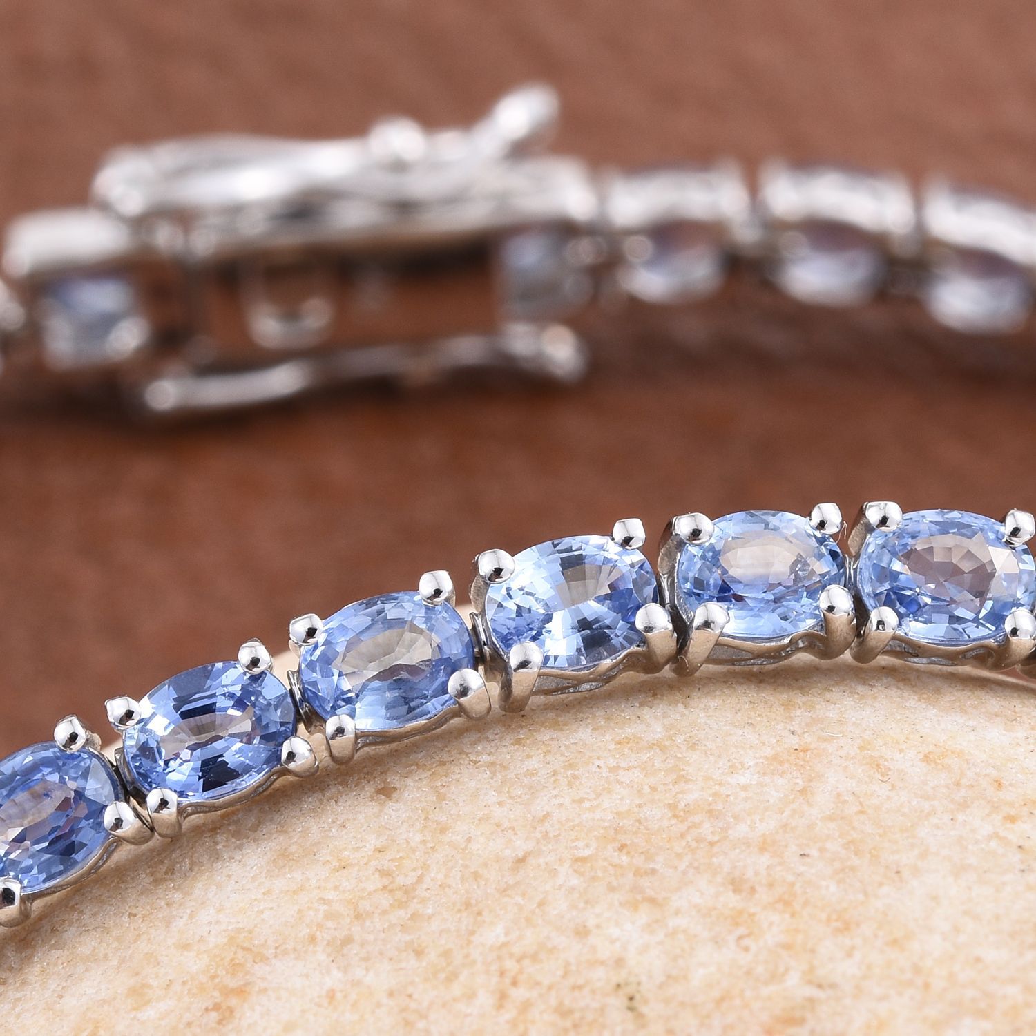 9K White Gold 7 Carat Tanzanite Oval Tennis Bracelet - Size 7.