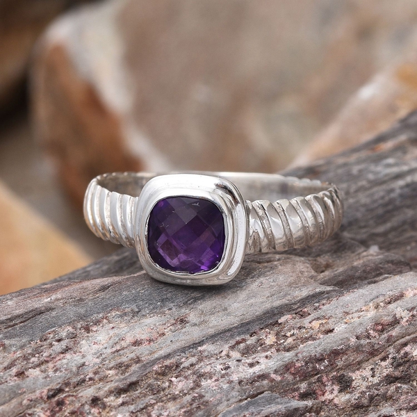 Amethyst (Cush) Solitaire Ring in Sterling Silver 1.280 Ct.