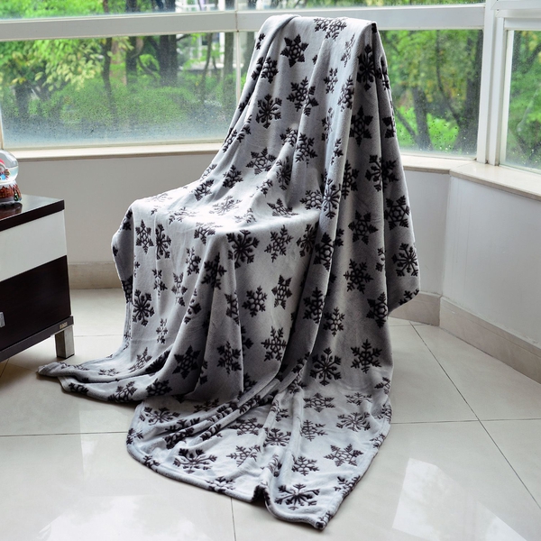 Superfine Double Layer Microfibre Burn Out Grey and Silver Colour Blanket with Snowflakes Pattern (S