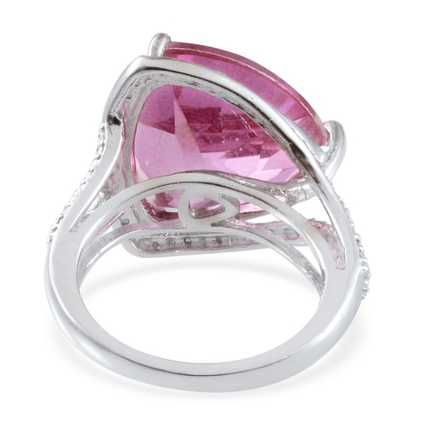 Kunzite Colour Quartz (Trl 15.25 Ct), Diamond Ring in Platinum Overlay Sterling Silver 15.270 Ct.