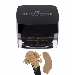 GlindaWand: DIVINITY Foundation - Almond (10g)