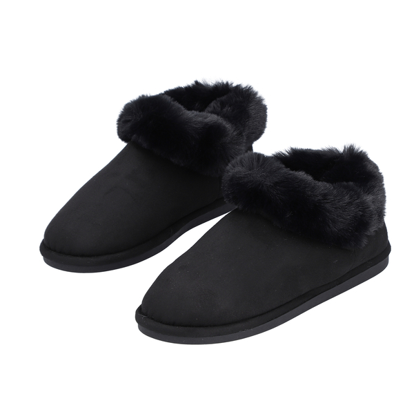 Chic and Elegant Faux Fur Shoes (Size 3- 4) - Black