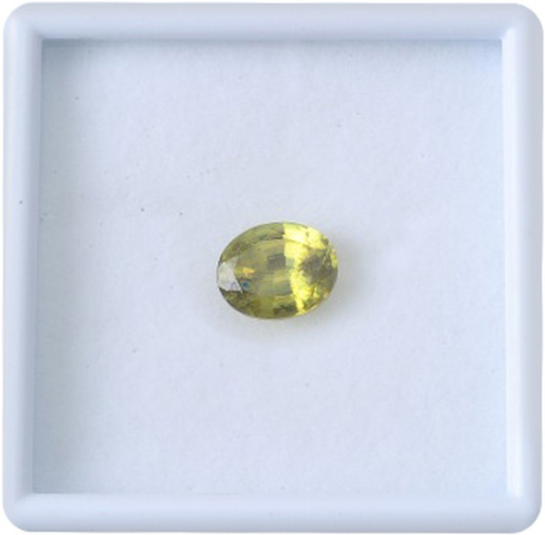 Sava Sphene (Ovl 11x9 mm Faceted 3A) 4.620 Ct.