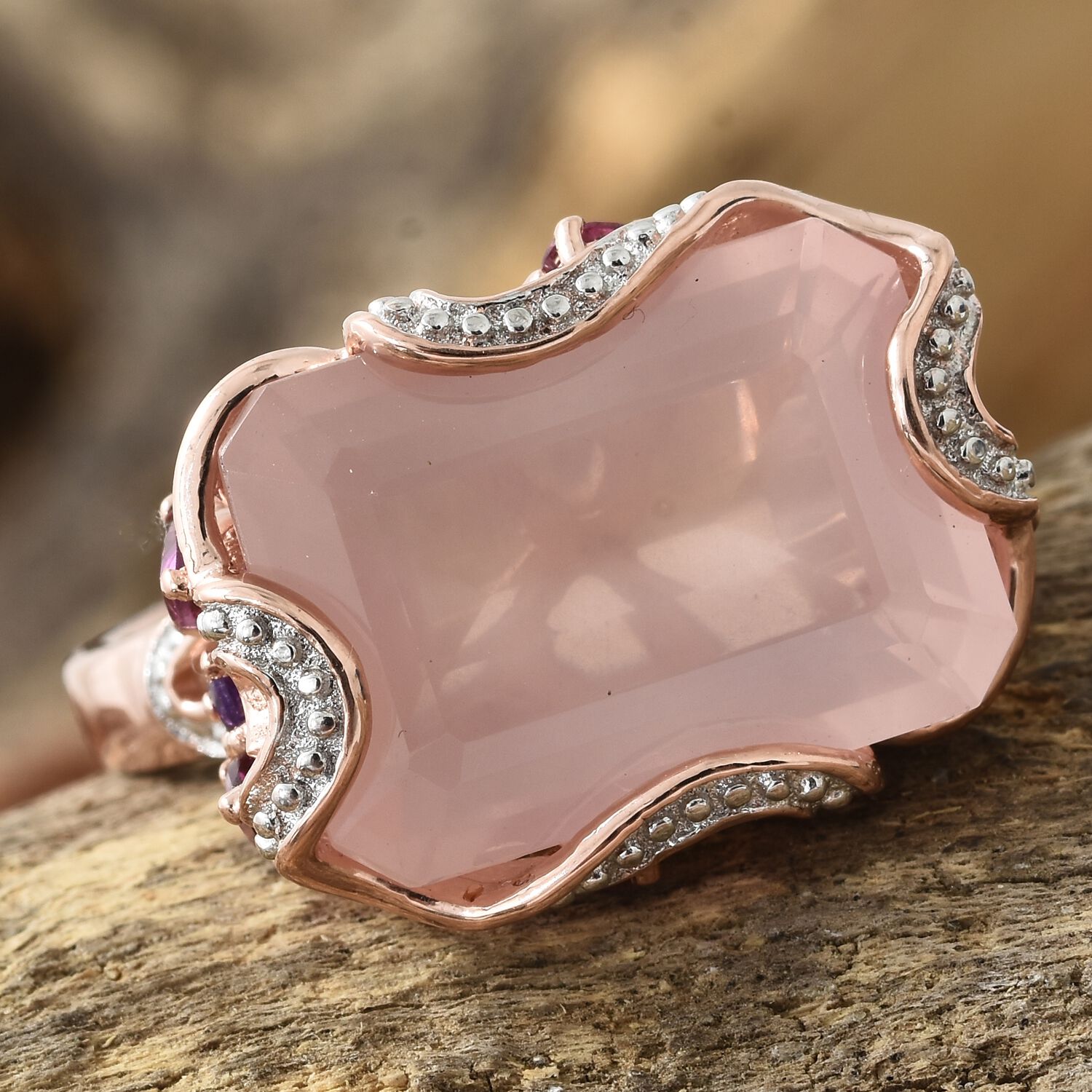 GP Rose Quartz (Oct), Rhodolite Garnet, Amethyst and Kanchanaburi Blue Sapphire Ring in Rose Gold Overlay Sterling Silver 16.500 Ct.