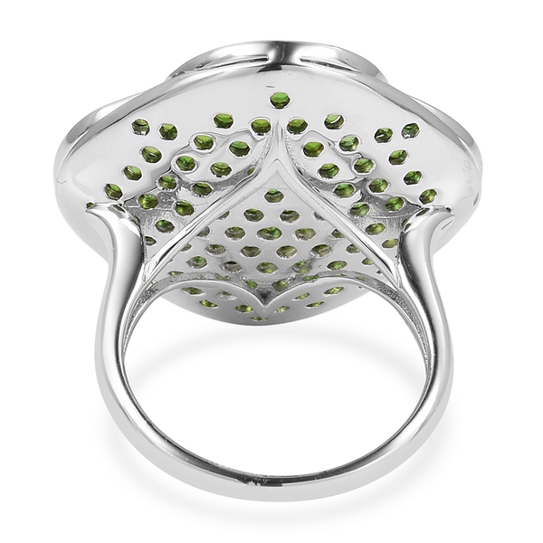 Designer Inspired- Chrome Diopside (Rnd), Natural White Cambodian Zircon Ring in Black and Rhodium Overlay Sterling Silver 5.300 Ct, Silver wt 9.56 Gms, Number of Gemstone 133.