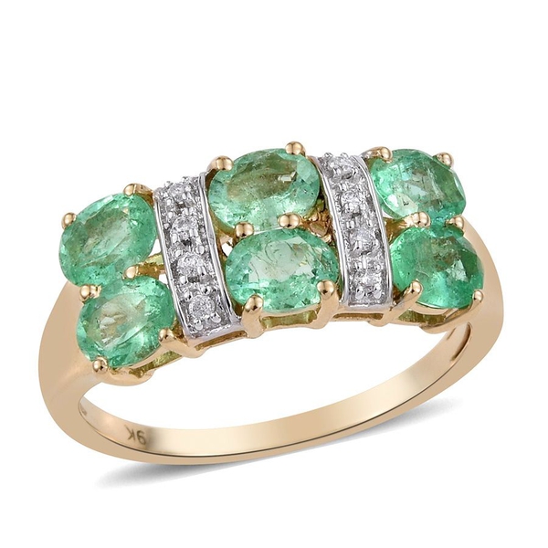 2.25 Ct Emerald and Diamond Cluster Ring in 9K Gold 2.60 Grams