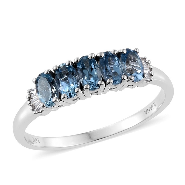 ILIANA 18K W Gold AAA Santa Maria Aquamarine (Ovl), Diamond Ring 1.000 Ct.