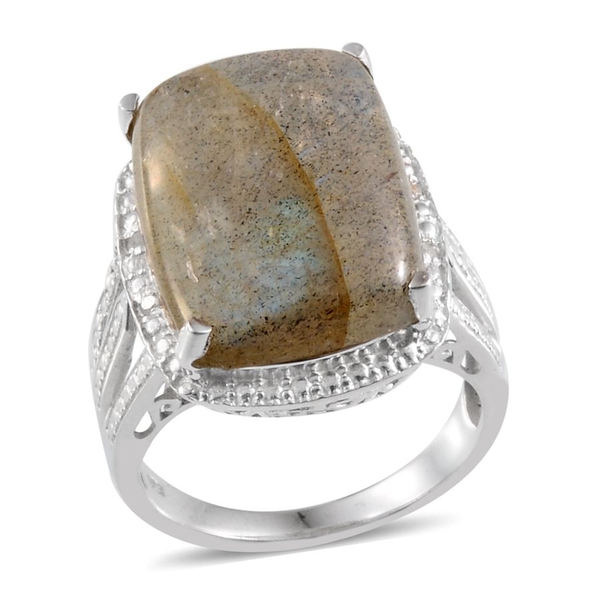 Labradorite (Cush 18.00 Ct), Diamond Ring in Platinum Overlay Sterling Silver 18.050 Ct.