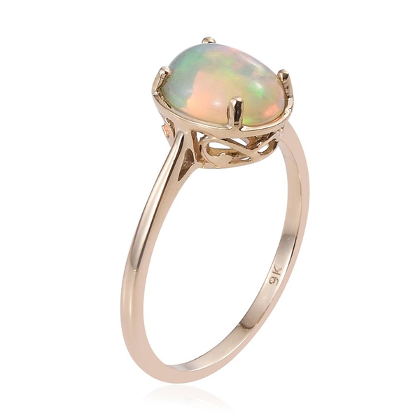 9K Y Gold Ethiopian Welo Opal (Ovl) Solitaire Ring 2.000 Ct.