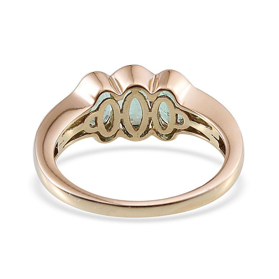 9K Y Gold Boyaca Colombian Emerald (Ovl 1.75 Ct), Diamond Ring 1.900 Ct.