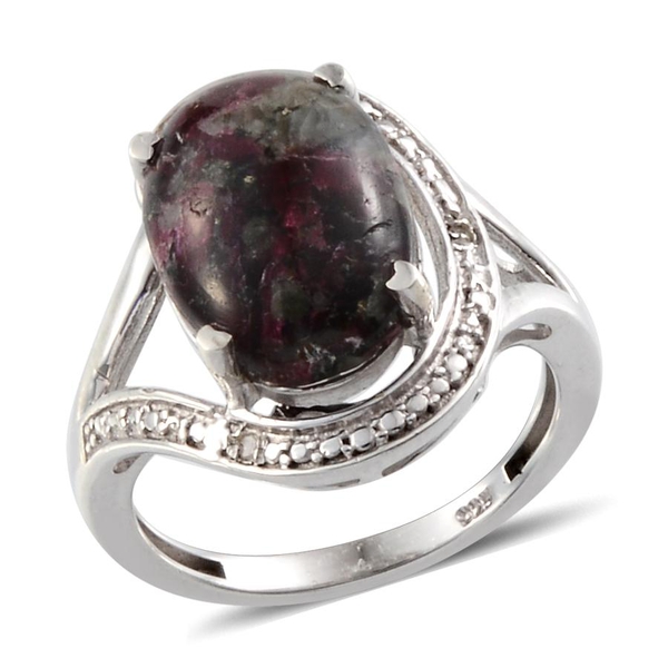 Natural  Eudialyte (Ovl 4.50 Ct), Diamond Ring in Platinum Overlay Sterling Silver 4.510 Ct. Silver 