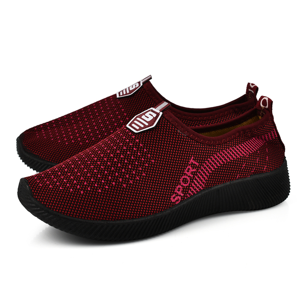 Sport and Leisure Slip-On Shoes in Red