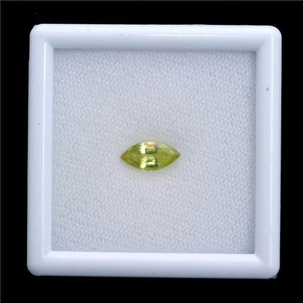 Sava Sphene (Mrq 10x5 mm Faceted 2A) 1.080 Ct.