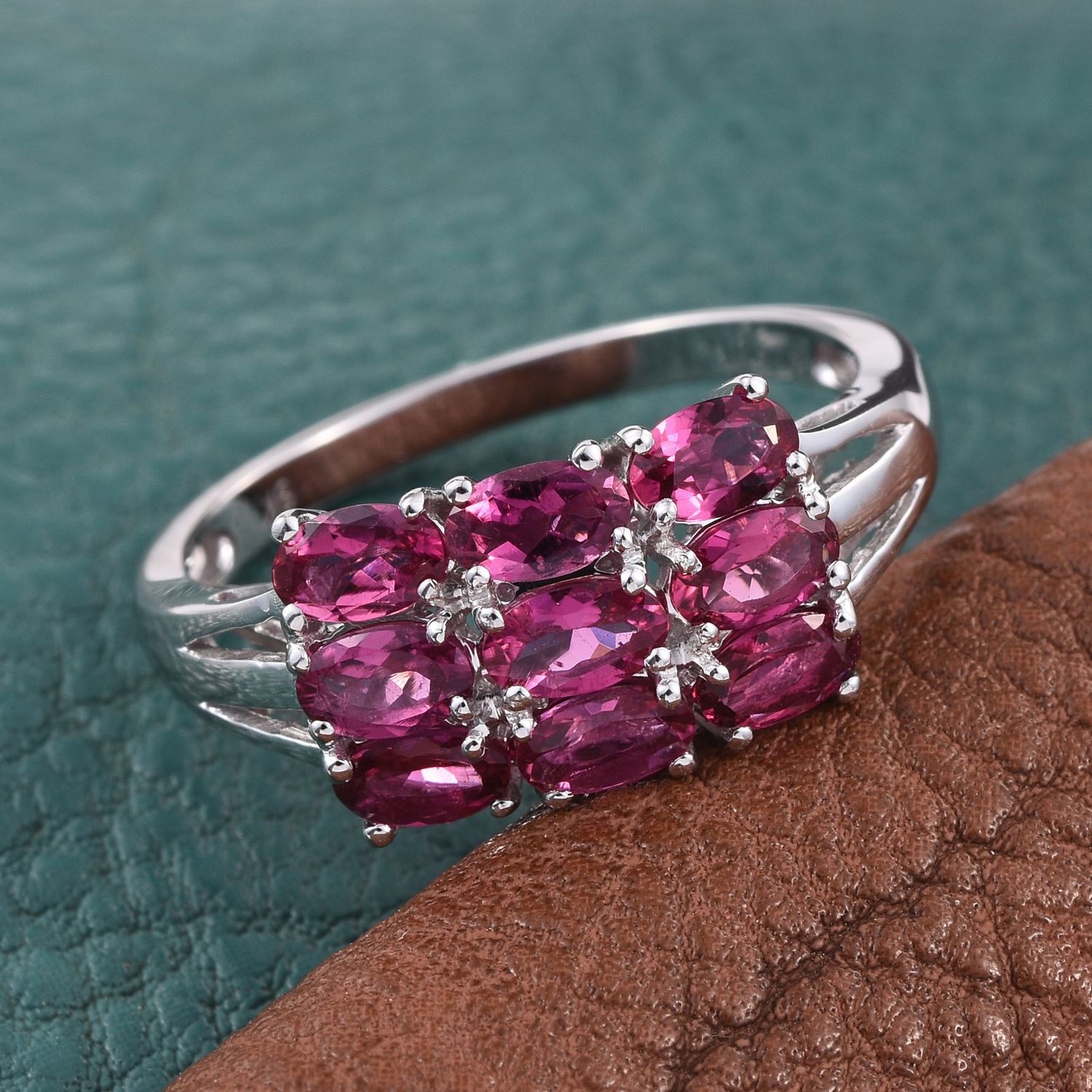 9K White Gold Ouro Fino Rubelite (Ovl) Ring 2.000 Ct.