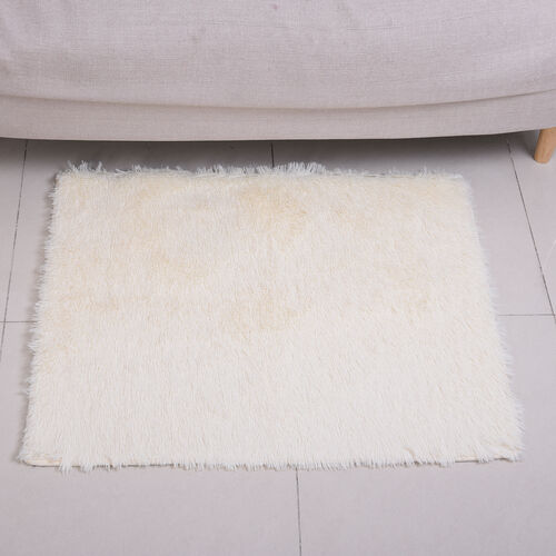Fluffy Microfibre Cream Faux Fur Rug with NonSlip Bottom Size