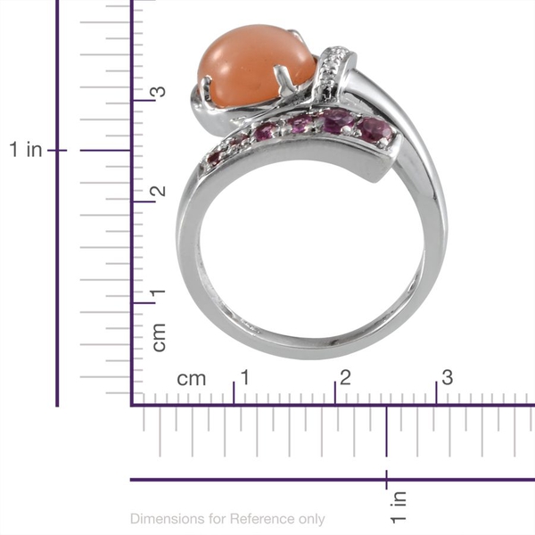 Mitiyagoda Peach Moonstone (Ovl 3.00 Ct), Rhodolite Garnet Ring in Platinum Overlay Sterling Silver 3.600 Ct.