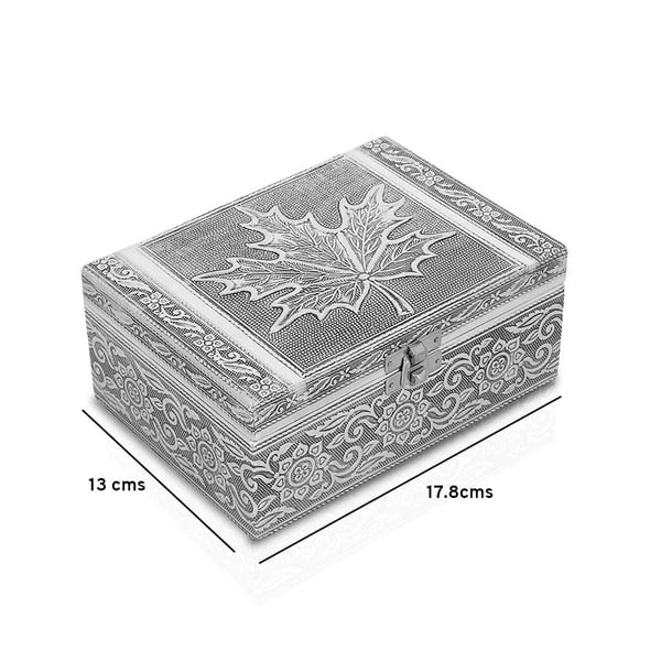 Portable Maple Leaf Pattern Jewellery Box with Tray and Maroon Velvet Lining (Size 18x12x7Cm)