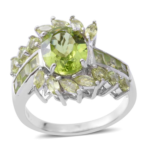 5.22 Ct Hebei Peridot Floral Ring in Rhodium Plated Sterling Silver 4.70 Grams