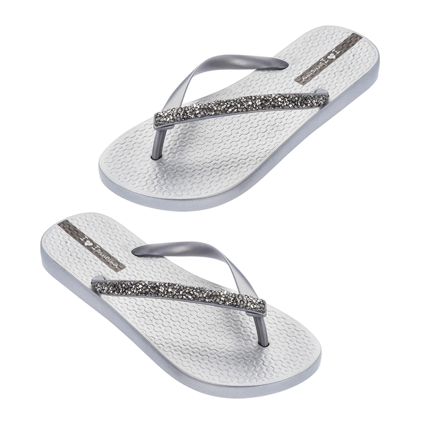 Ipanema Glam Special Crystal Flip Flop in Silver (Size 5)