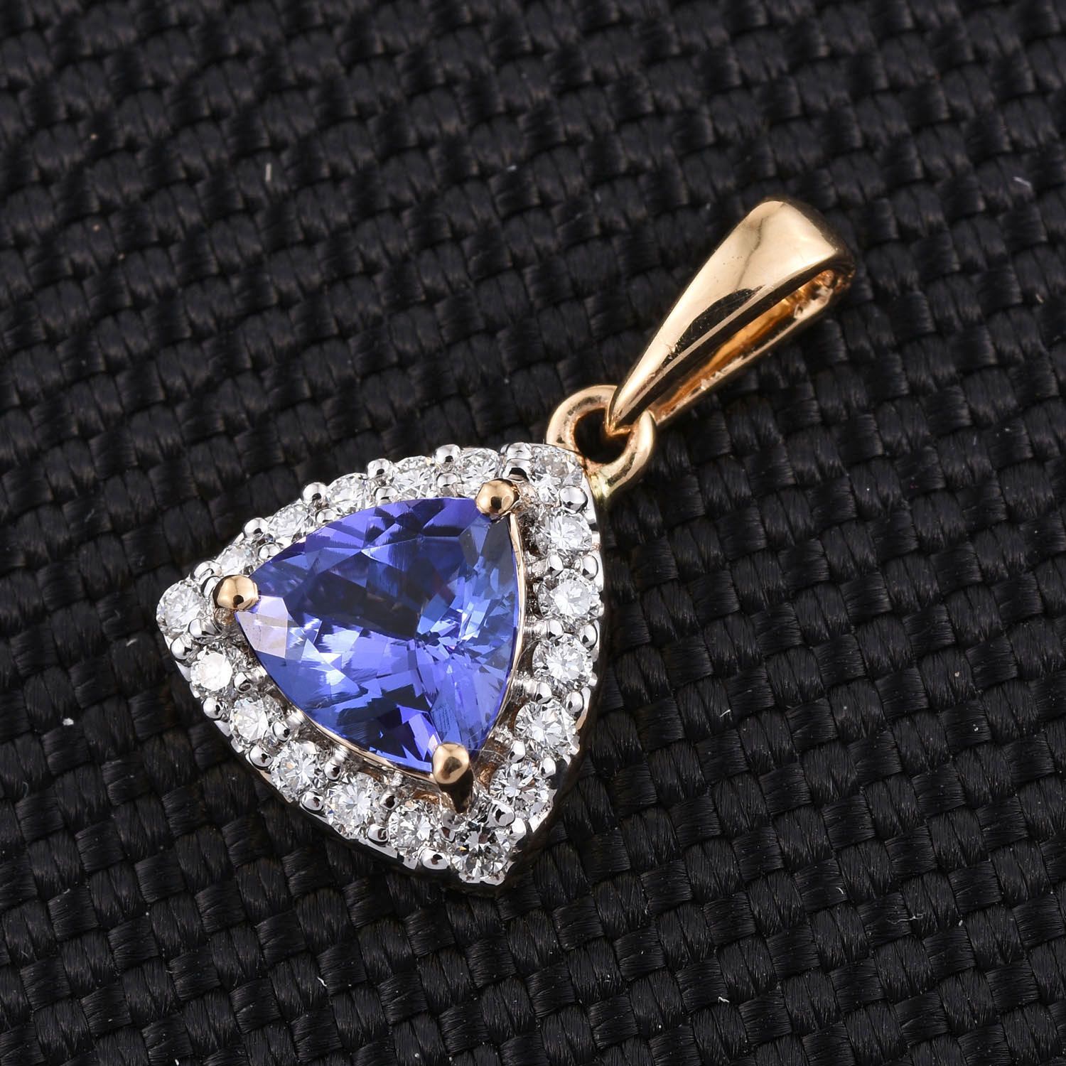 ILIANA 18K Yellow Gold 1.25 Carat AAA Tanzanite Trillion Halo Pendant, Diamond SI G-H.