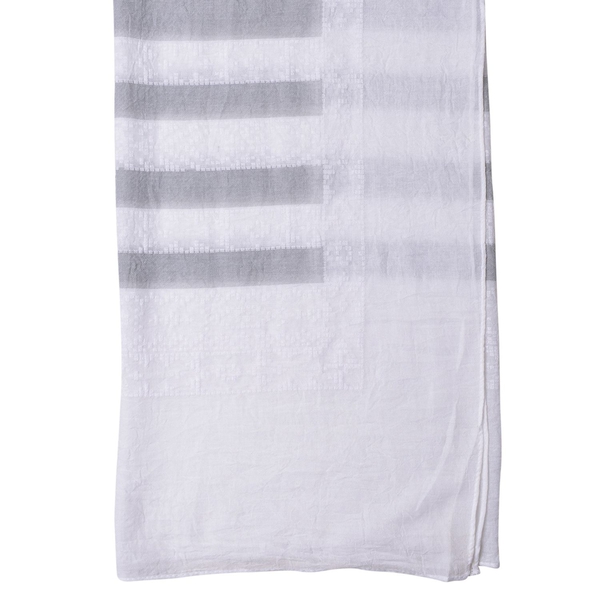Close Out Deal White and Grey Colour Stripes Pattern Pareo (Size 200X140 Cm)