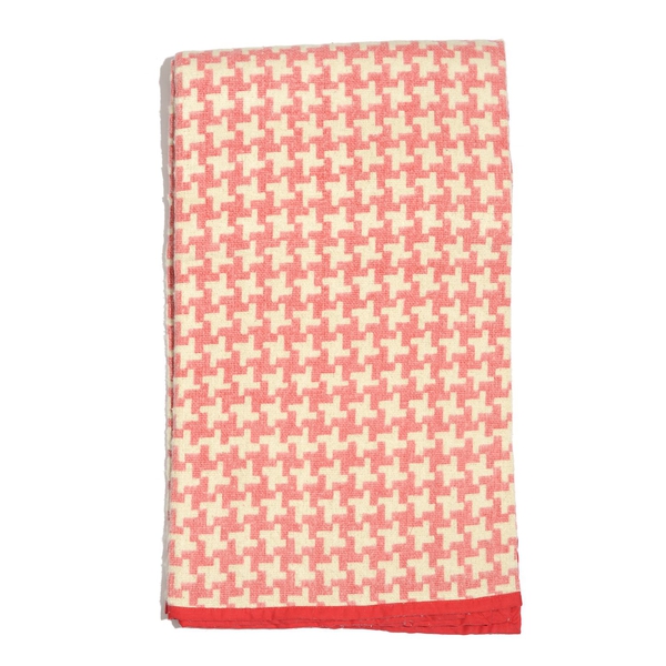 100% Cotton Flannel Red and White Colour Houndstooth Pattern Plaid (Size 150x130 Cm)